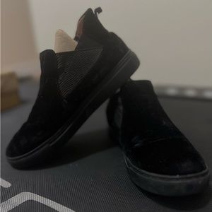 Big boys boots size 4.5